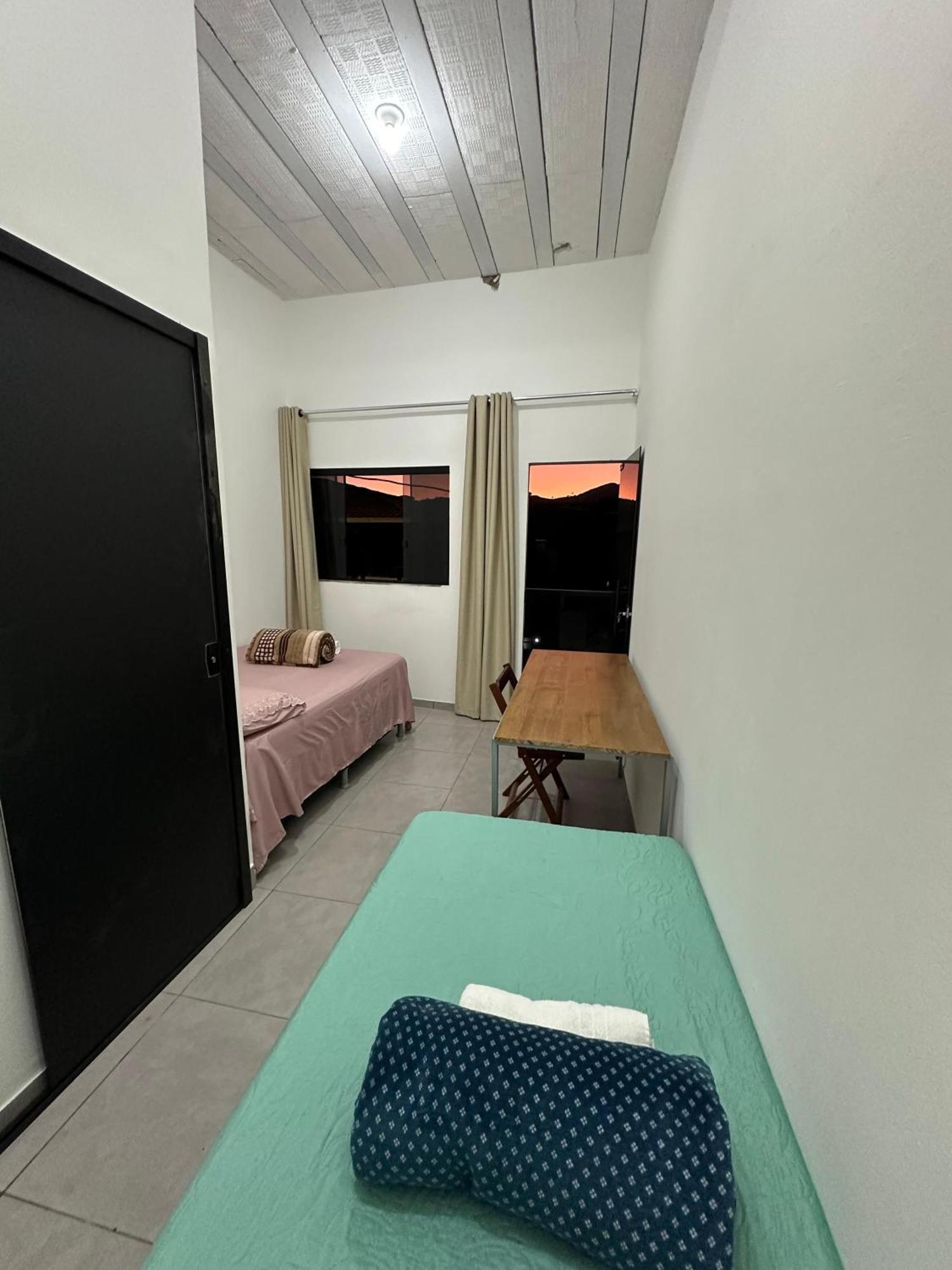 Hostel Amarelinho Brumadinho Bagian luar foto