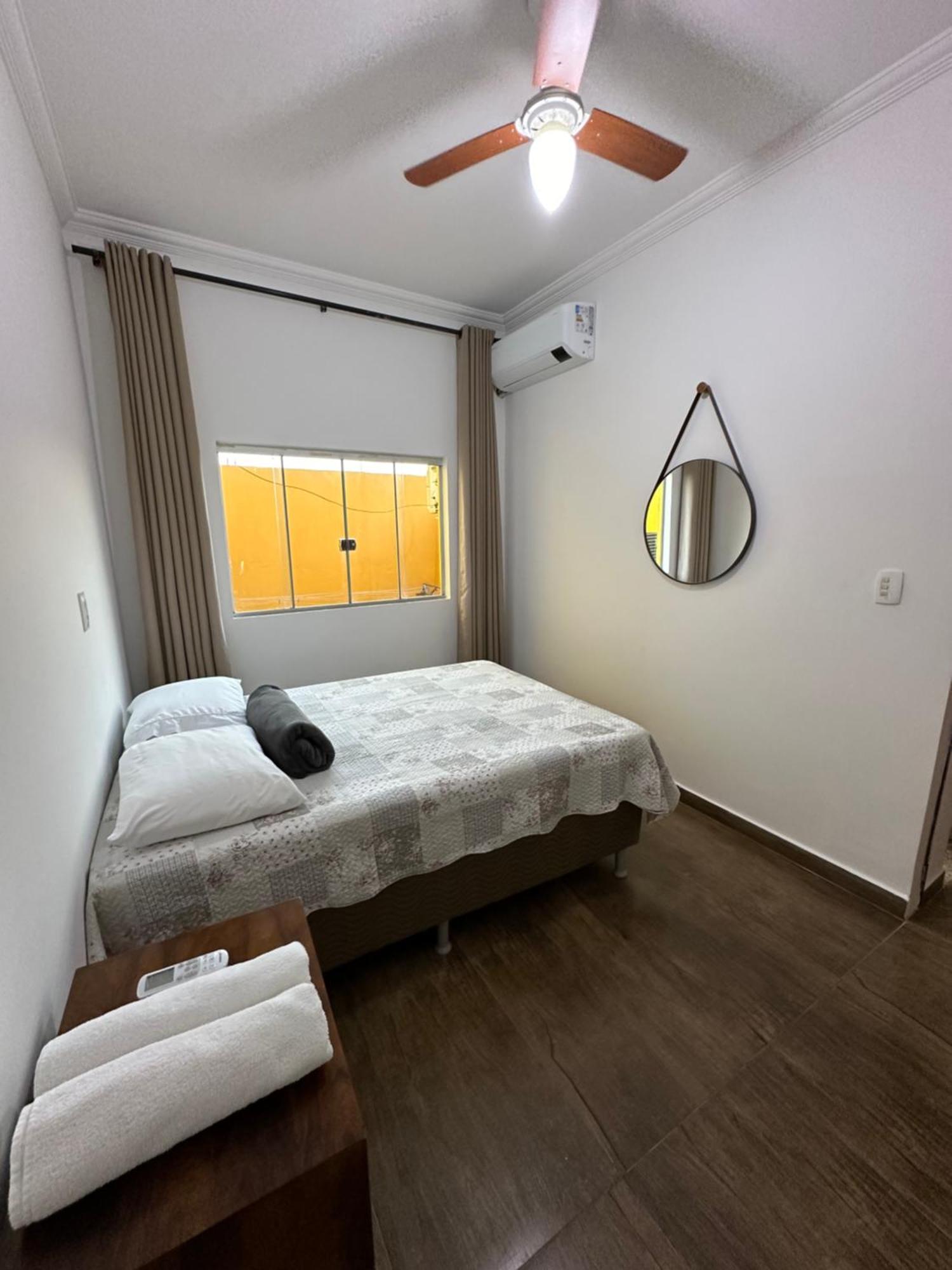 Hostel Amarelinho Brumadinho Bagian luar foto
