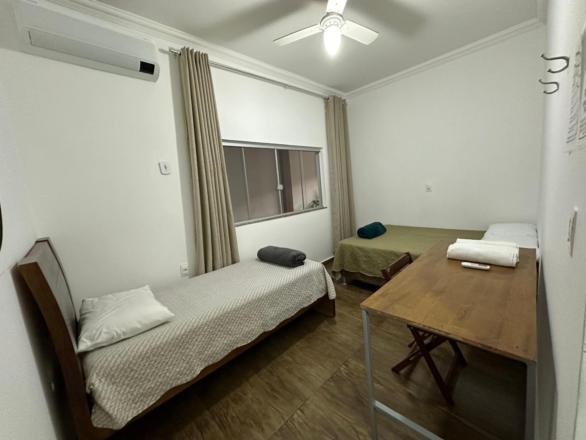 Hostel Amarelinho Brumadinho Bagian luar foto