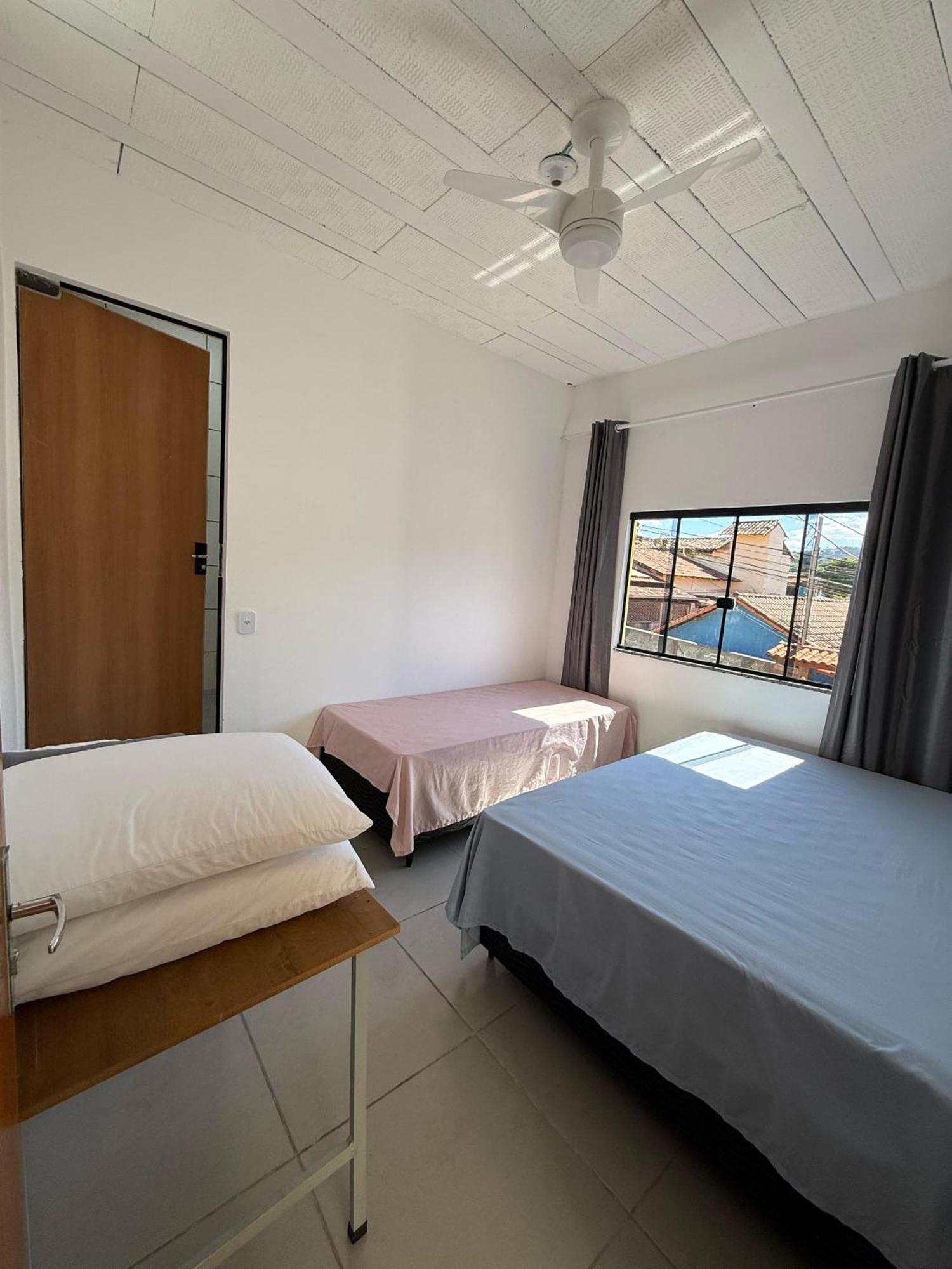 Hostel Amarelinho Brumadinho Bagian luar foto